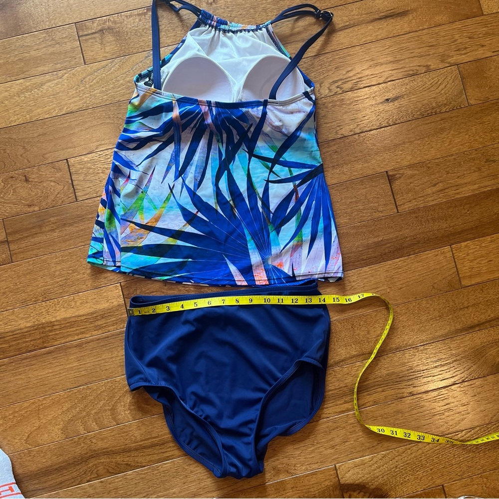 Maxine of Hollywood blue palm party tiered tankini set,  halter style size 12 - Picture 2 of 5